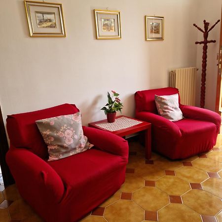 Relax In Campagna - Aquino Apartment Bagian luar foto
